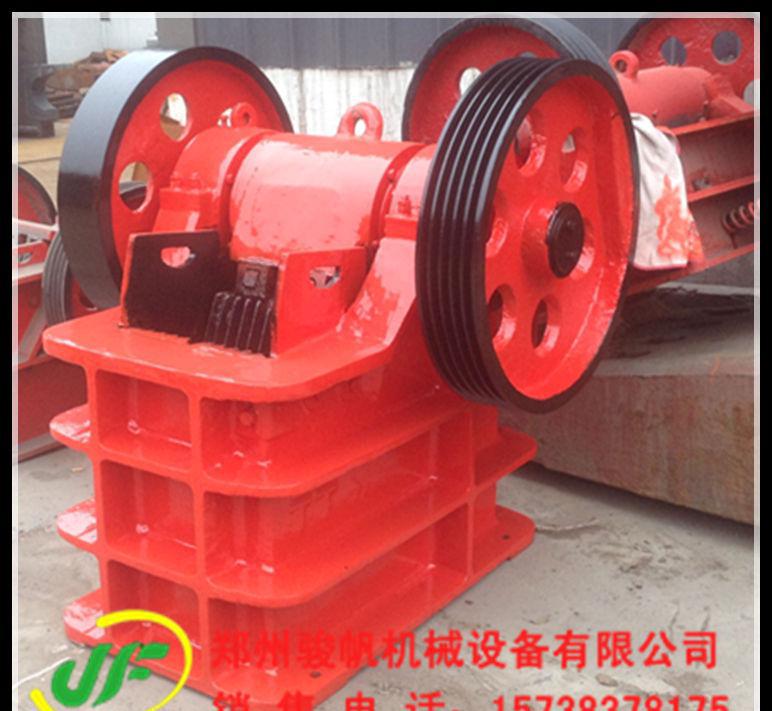 礦山顎式破碎機(jī)破碎壁價(jià)格實(shí)驗(yàn)顎式破碎機(jī)碎石場設(shè)備破碎機(jī)價(jià)格