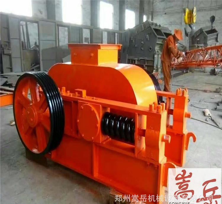 強(qiáng)力對(duì)輥破碎機(jī) 400*600對(duì)輥破碎機(jī) 對(duì)輥破碎機(jī)