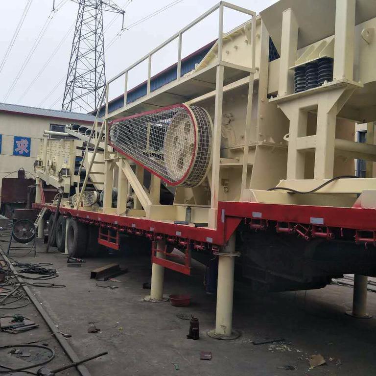 旭金移動戰(zhàn) 廠家直銷 礦山設(shè)備 移動式破碎機(jī)